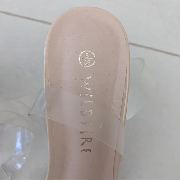 SOLD - Wildfire Regina Clear Block Heels Nude Sz 8/39 - Picture 8 of 9